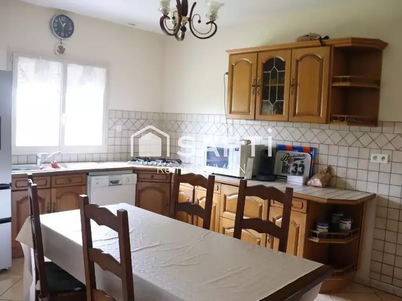 Maison, 142 m²