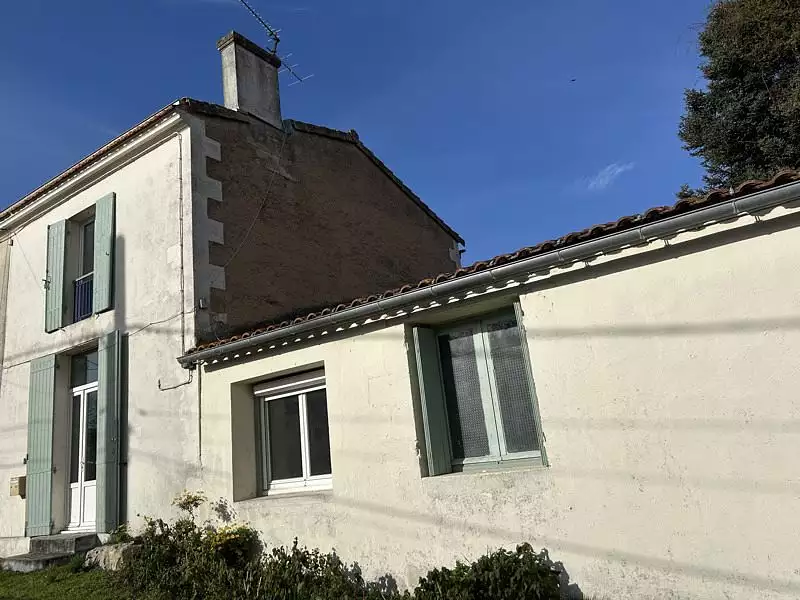 Maison, 77 m²