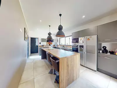 Maison, 145 m²