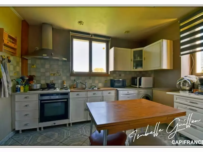 Maison, 132 m²