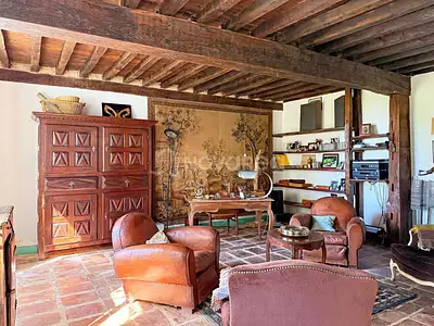 Maison, 325 m²