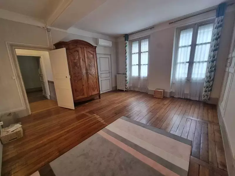 Maison, 250 m²