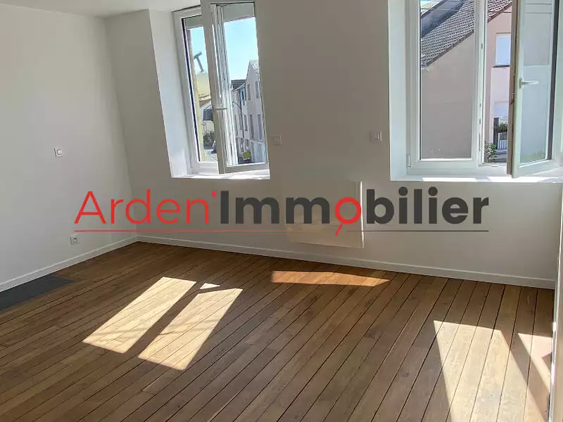 Maison, 135,68 m²