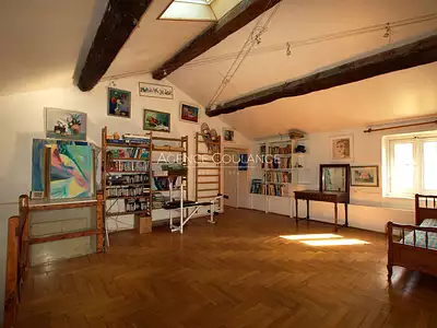 Maison, 244 m²