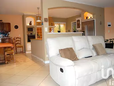 Maison, 148 m²