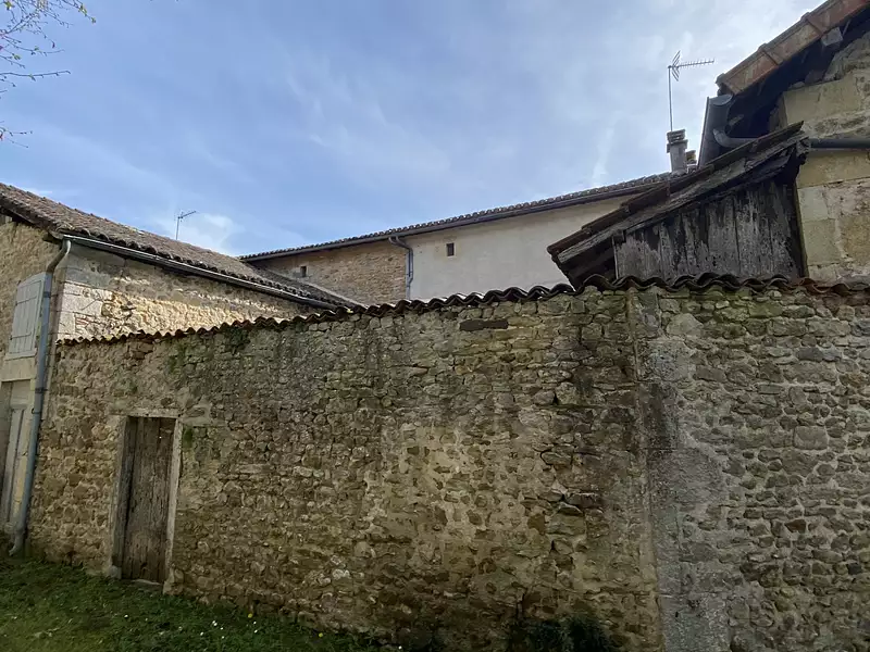 Maison, 180 m²