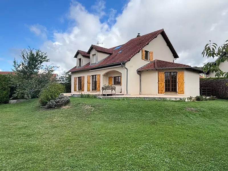 Maison, 172 m²