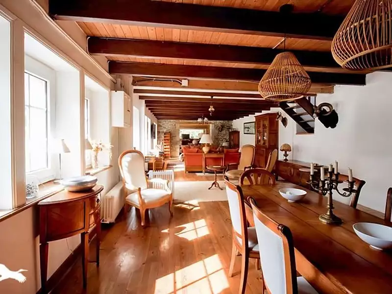 Maison, 192 m²