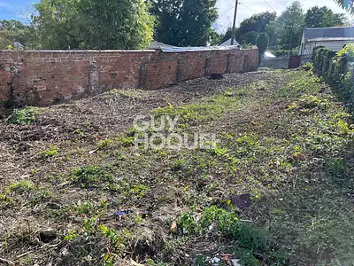 Terrain, 259 m²