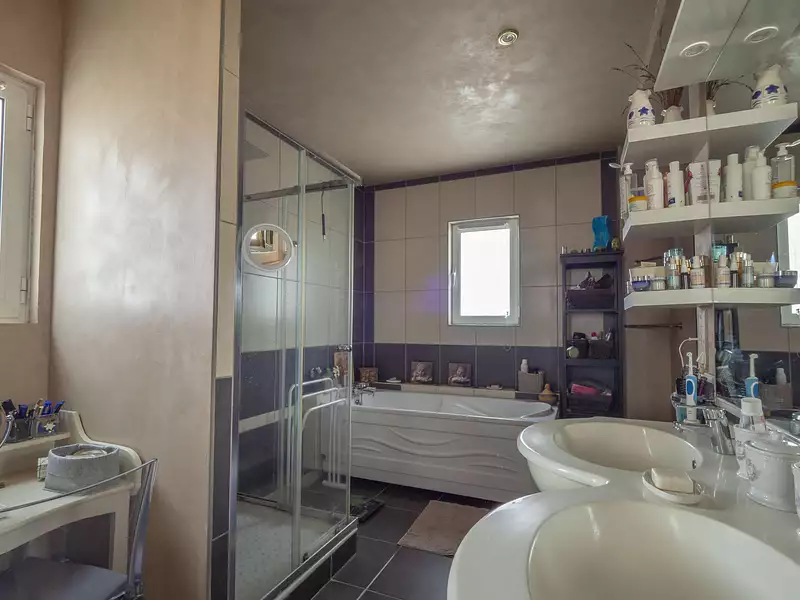 Maison, 136 m²