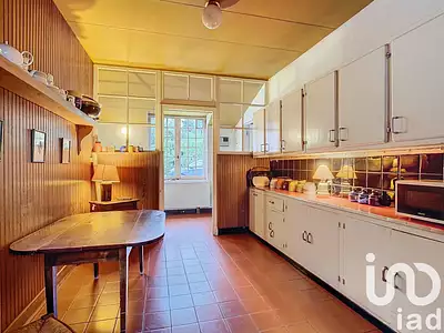 Maison, 250 m²