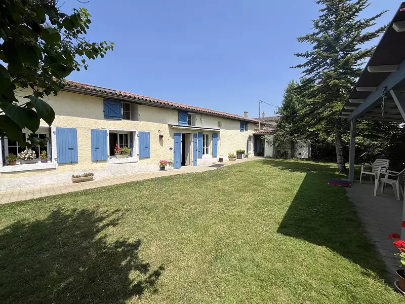 Maison, 200,01 m²