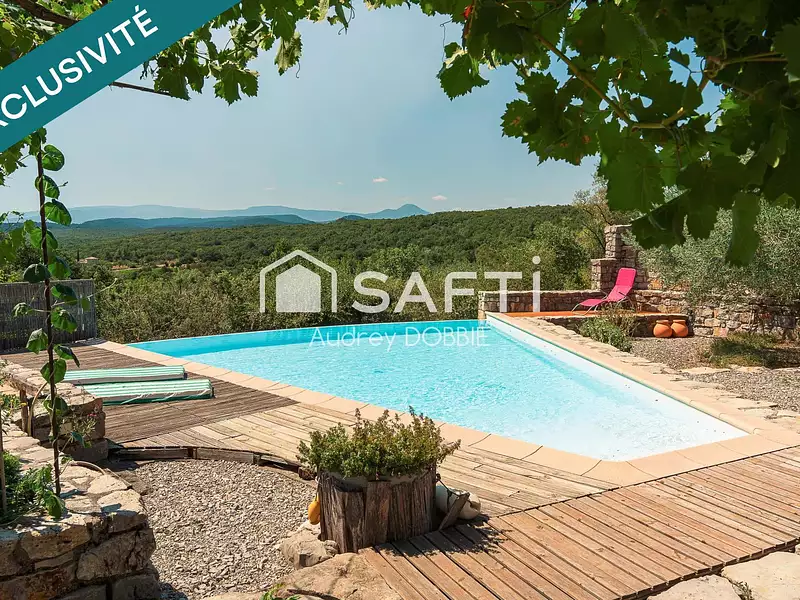 Maison, 228 m²