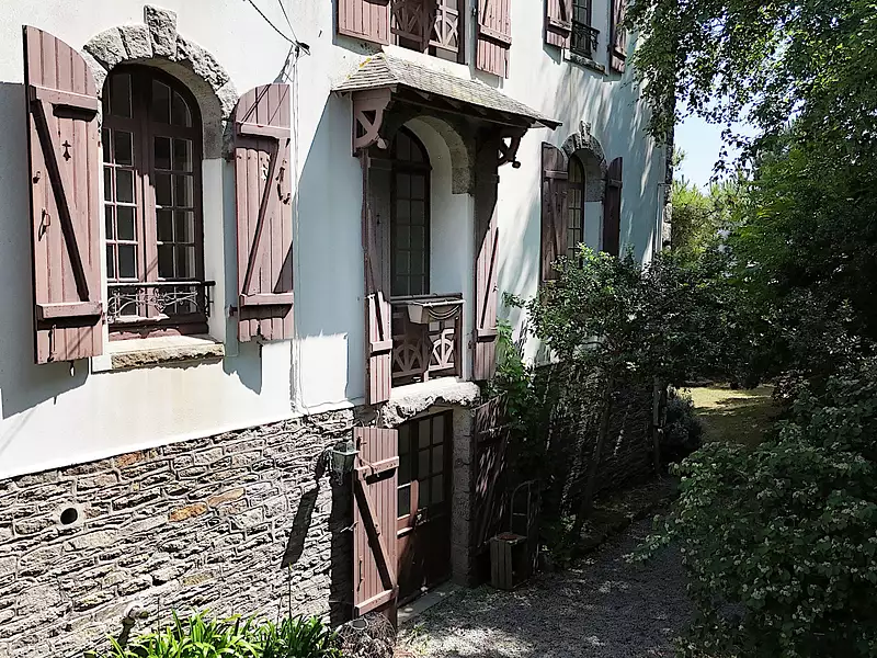 Maison, 247 m²
