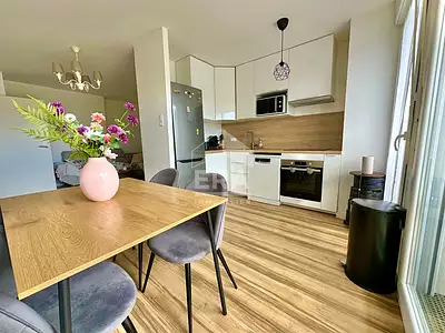 230 000 € 4 000 €/m² Appartement • 57,5 m² • 3 pièces • 2 chambres Sartrouville (78500)