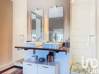 Maison, 238 m²