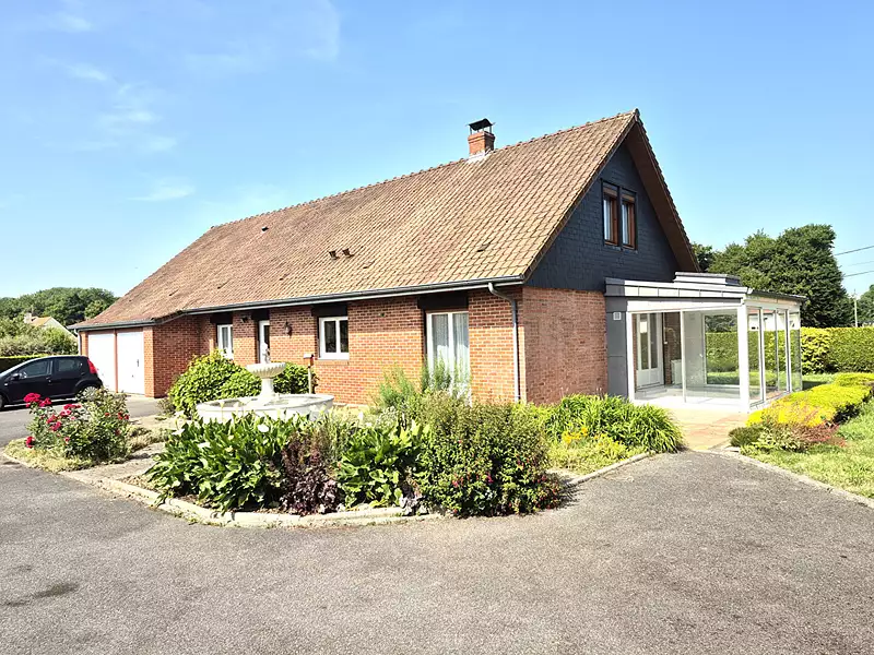 Maison, 166 m²