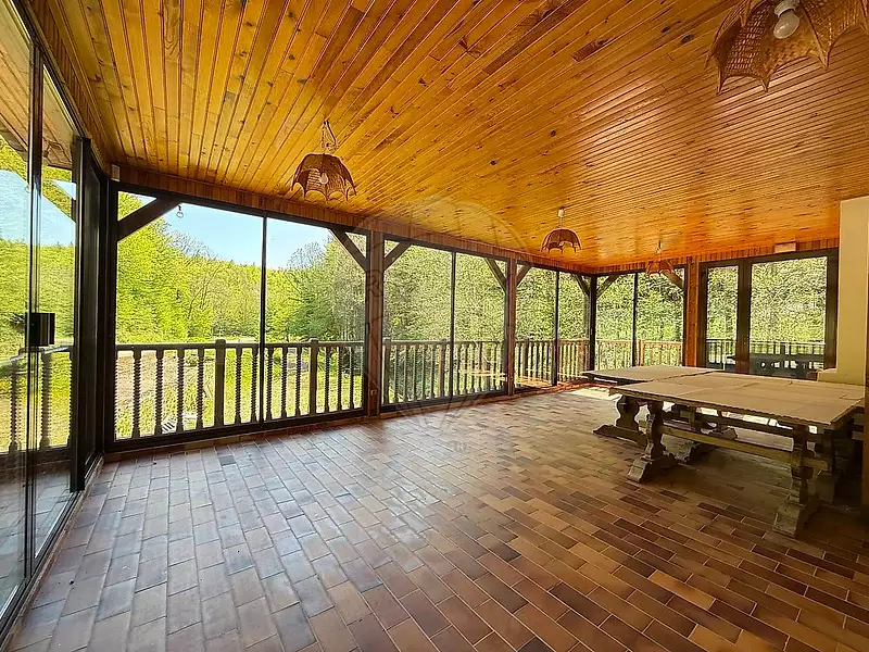 Maison, 560 m²