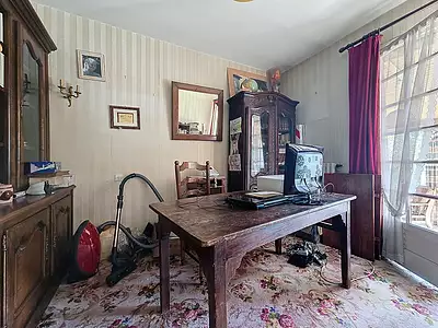 Maison, 245 m²