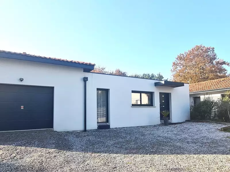 Maison, 163 m²