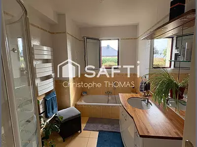 Maison, 183 m²