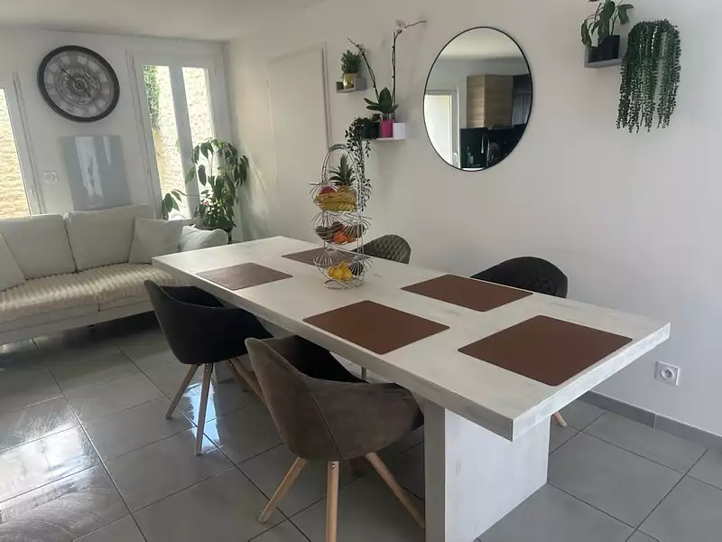 Maison, 83 m²
