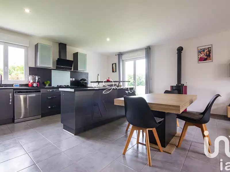 Maison, 145 m²