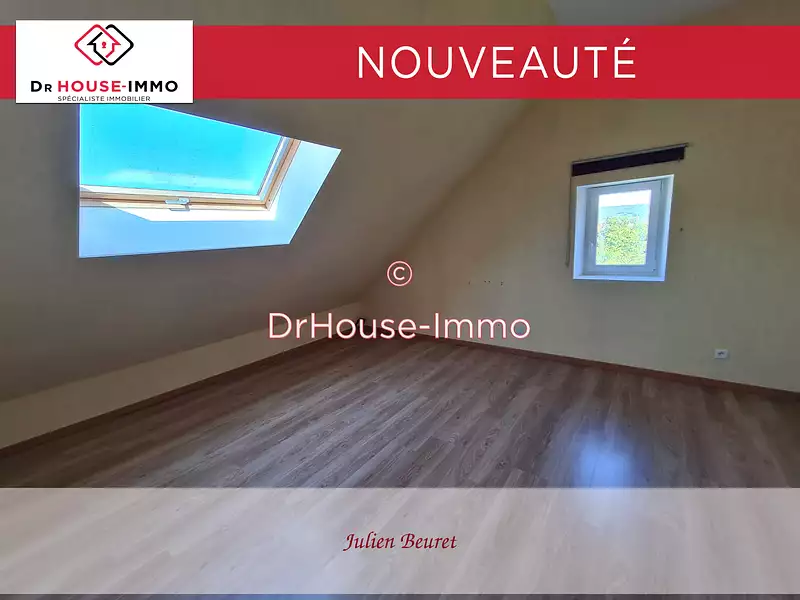 Maison, 240 m²
