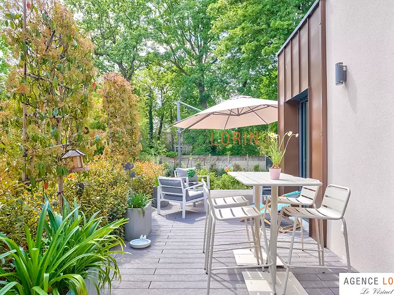 Maison, 270 m²