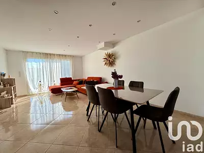 Maison, 240 m²
