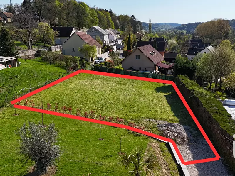 Terrain, 690 m²