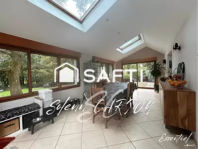 Maison, 162 m²