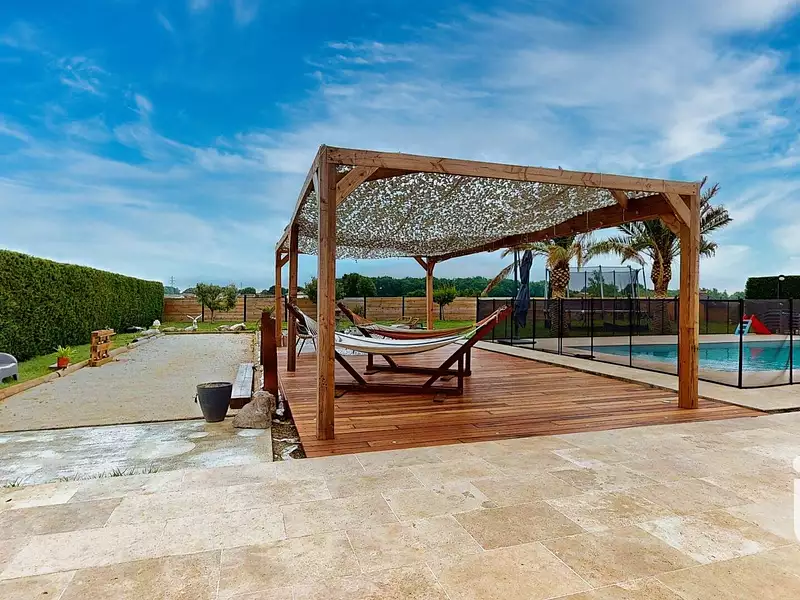 Maison, 191 m²