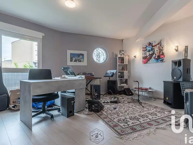 Maison, 299 m²