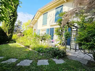 Maison, 241 m²