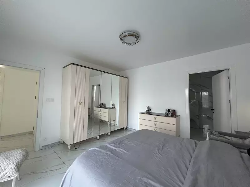 Maison, 164 m²