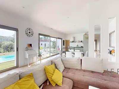 Maison, 170 m²