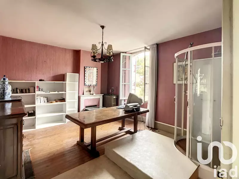 Maison, 225 m²