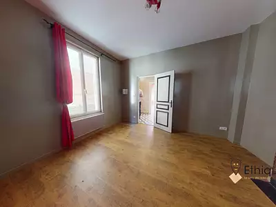 Maison, 157 m²