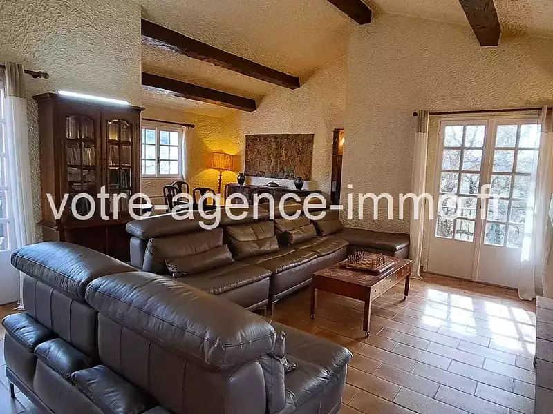 Maison, 154 m²