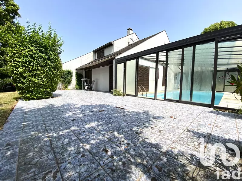 Maison, 164 m²