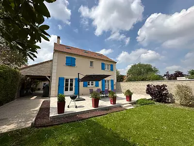Maison, 267 m²