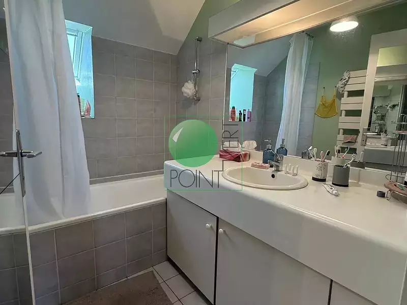 Maison, 165 m²