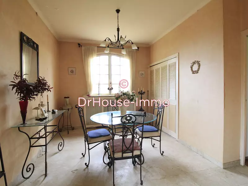 Maison, 320 m²