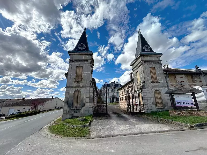 Maison, 250 m²