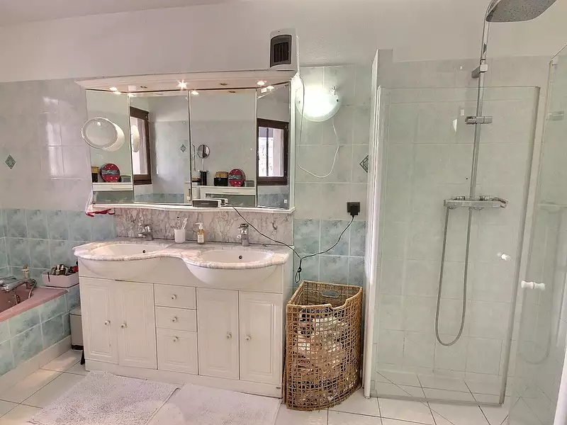 Maison, 191,89 m²