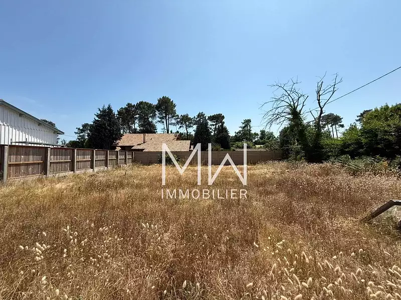 Terrain, 550 m²