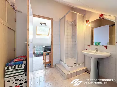 Maison, 176 m²