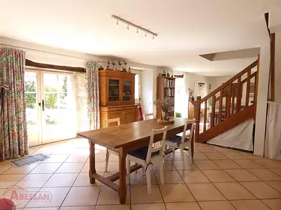 Maison, 158 m²