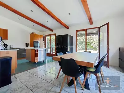 Maison, 140 m²